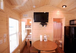 Soledad Canyon Wheelchair Accessible Cottage 16