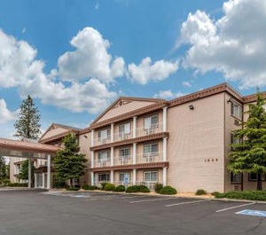 Comfort Inn Weed 