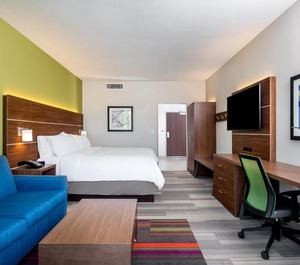 Holiday Inn Express Santa Ana Orange County Ihg Hotel 