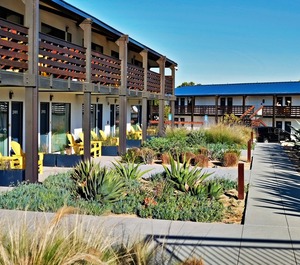 Lakehouse Hotel Resort 