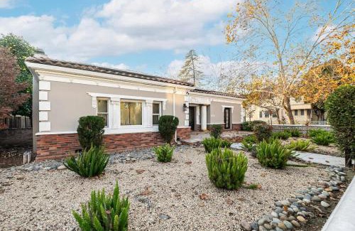 San Jose House | Spaciour 4Br 4Bth Stunning house with Free Parking