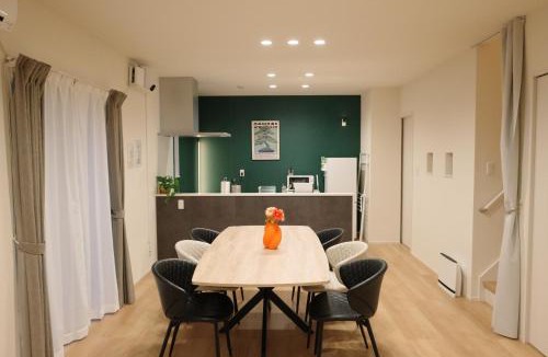 Karatsu Villa | 新築貸し切り宿 Karatsu House B