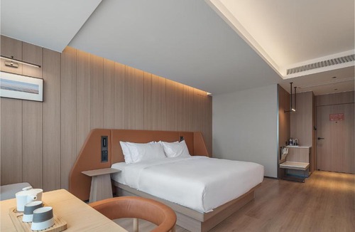 Weidu District Hotel | 桔作酒店 许昌东站胖东来天使城店