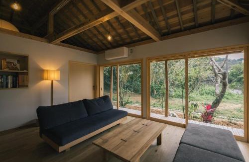 Kunigami Villa | 比地の宿