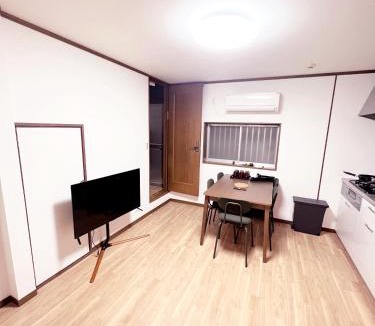 Miyakojima Villa | 谷町線歩く5分 梅田駅まで8分 Wi-Fiあり 今年リフォーム済み