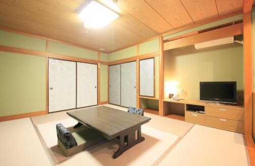 Kinugawa Onsen Hotel | 鬼怒川温泉ゆらら丸京