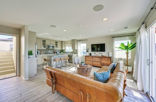 San Clemente House | 1 Mi to Beach! San Clemente Gem w/Rooftop Patios