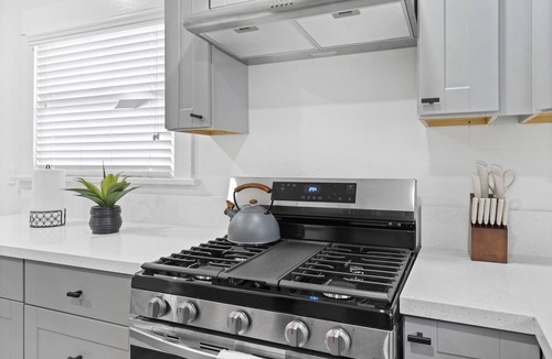 Eastside House | 1 Mile to the Beach, Games, Remodeled 3BD Home, Fire Pit, Patio