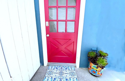 West Newport House | 1 Min to Beach 25Min2Disney W/D AC Parking EV Chr