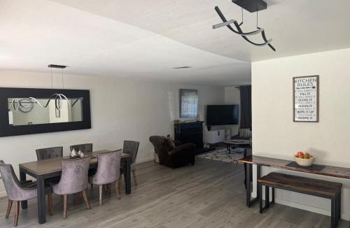 Vallejo Villa | 120 Luxury Pool and Hot Tub Retreat Game Room Near Napa