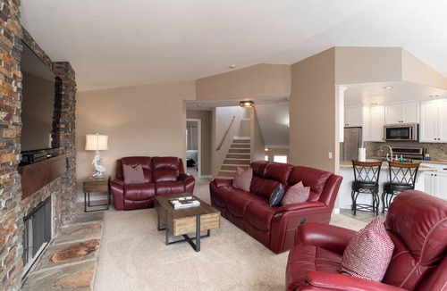 Oceano House | 1210 Pacific Blvd,