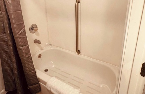 Brownsville Hotel | 15 - Hunt, Fish, Hike
