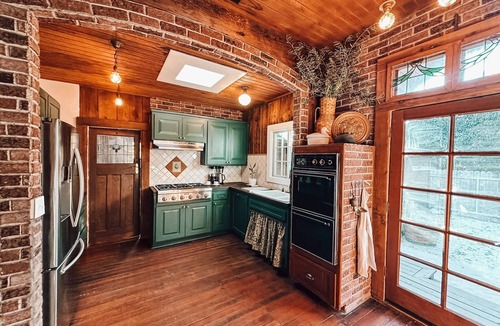Los Alamos House | 1882 Heritage House ~ Bali Bed, Porches & Gardens ~ Downtown Los Alamos