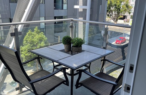 Hollywood Apartment | 2 Bedroom 2 Bathroom in Hollywood