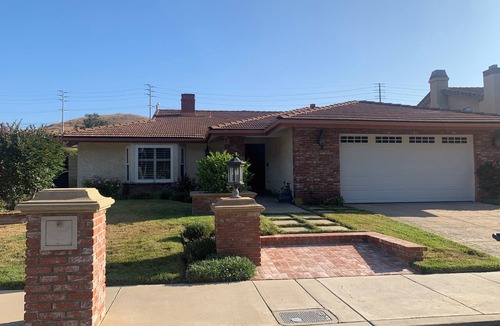 Agoura Hills House | 2-bedrooms 1 bath in the house wonderful Agoura Hills with AC