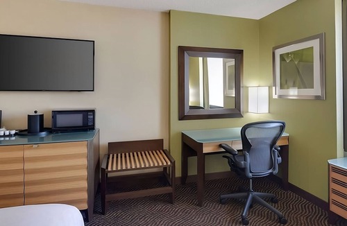 San Jose Hotel | 2 Family Friendly Units | Pool | Parking | 4 mi to Happy Hollow Park and Zoo