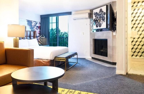Norma Triangle Hotel | 2 Suites w/Access to Rooftop Lounge, Tennis Court, & Pool | Near Beverly Hills