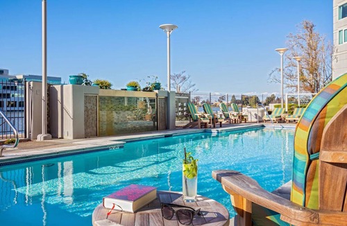 Redwood Shores Hotel | 2 x Two Double Water View Room at Grand Hotel San Francisco, Pets Allowed