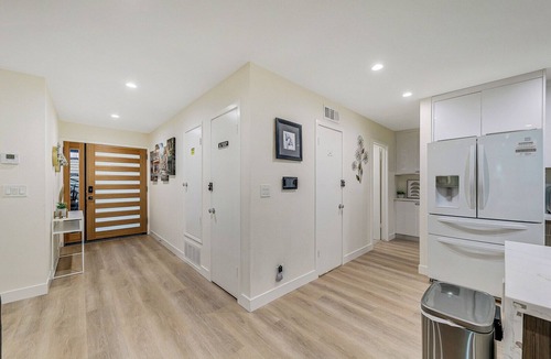 Westminster House | 20 min to Disneyland, 7 min to Bella Terra Spacious Family Home Near All the Fun