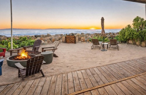 Ventura House | 25% Off Aug 25&26! On The Sand Perfect 4 Families*