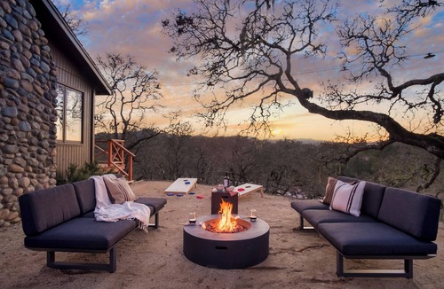 Santa Rosa House | 3.5-Acre 5BDR Rereat w/Views, Pool + Hot Tub, Fire Pit | Gable by AvantStay