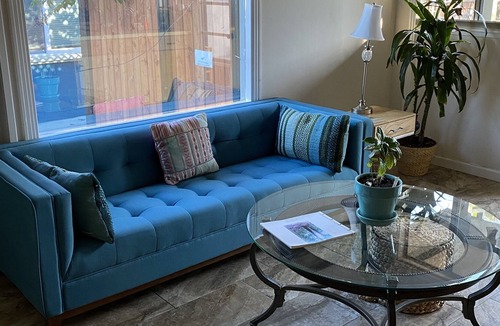 San Jose House | 3 bdrm, 2 Bath, Close to SJC, Pool, Hot Tub & Sauna