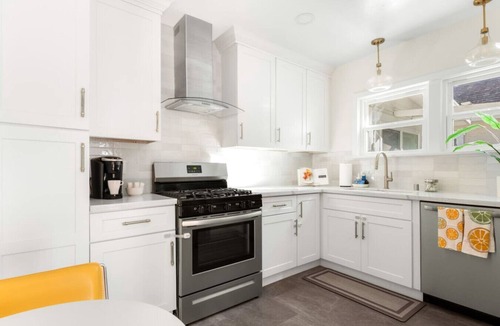 Normal Heights House | 3 Bed Home, A/C, Parking, Big Yard in Heart of SD