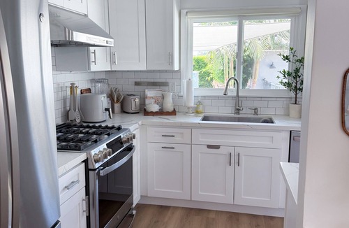 Glendora House | 3 bedroom & 2 bathroom home in Glendora, CA with a pool and spa/hot tub