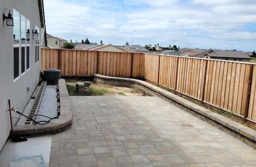 Hollister House | 3-bedroom house in fantastic Hollister with cool AC breeze