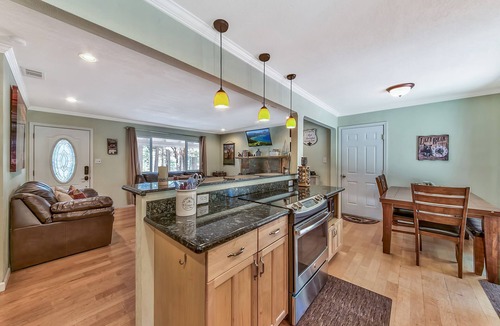 Montgomery Estates House | 3 Bedroom/Peace of Heaven Home Come explore Lake Tahoe
