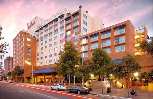 Old Monterey Hotel | 3-Star Hotel ∙ Monterey Marriott