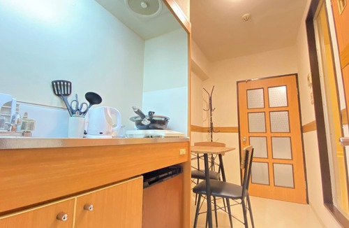 Shinsekai Apartment | 3 Units Same Floor, 30sec Tsutenkaku/1 stop Namba2