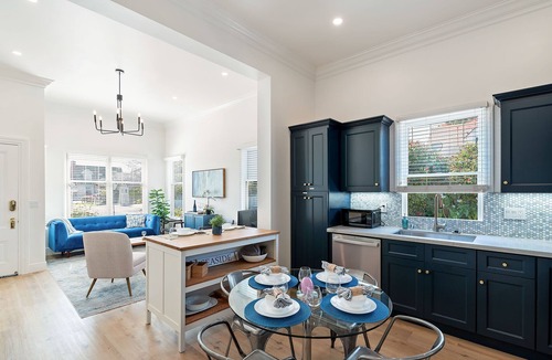 Pacific Grove House | 3814 Surf's Up! Walk to the Beach, Downtown & Park