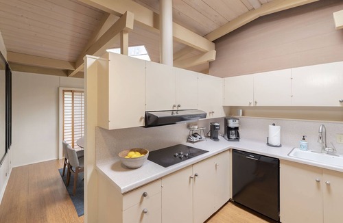 Del Monte Forest House | 3830 The Caddy Shack ~Golf & Dine in Pebble Beach®