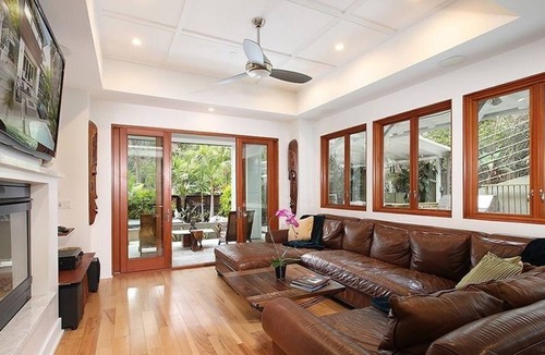 Diamond Crestview Apartment | 4 Bedroom Single family L-606229 by Houzlet