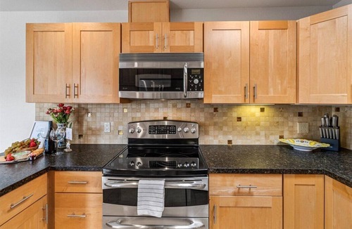 Northwest Carmel Condo | 4062 Pretty Perfect Penthouse - Carmel-by-the-Sea