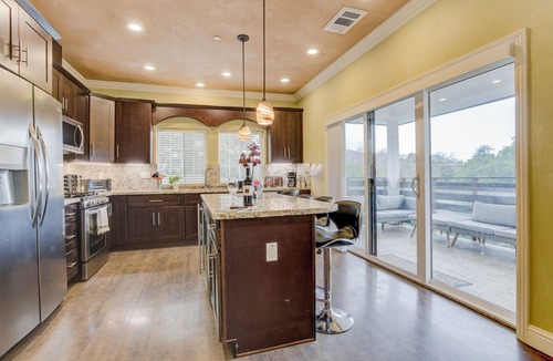 Fetters Hot Springs-Agua Caliente House | 4BD/4BA Modern Lux Sonoma Home w/Game Room+BBQ