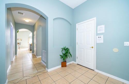 West Haven House | 4BR-3BA-Large Private Pool-Free WiFi-Near Disney