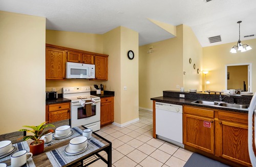 Sandy Ridge Villa | 5 bed Villa with private pool, spa, games room and pond view! Disney nearby.