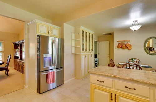 Redding House | 5 Mi to Sundial Bridge & River! Pet-Friendly Haven
