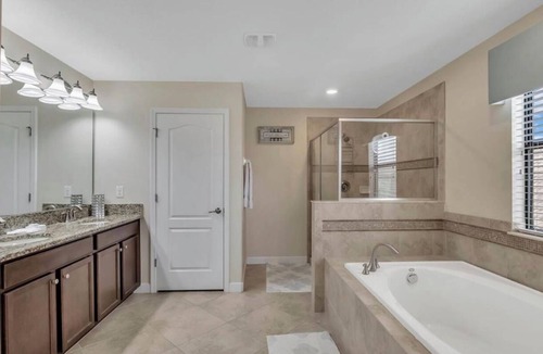 Davenport Resort | 7BR Champions Gate Resort/Private Pool & Spa/15 min to Disney/Sleeps 16+