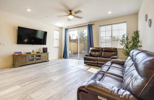 Tracy House | 8 Mi to Lincoln Park: Family-Friendly Tracy Home