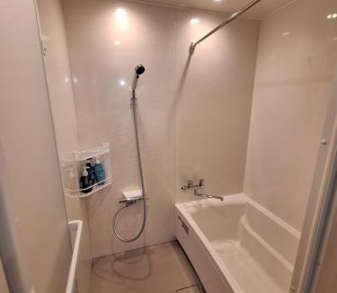 Amami Villa | 8inn空港から約8分カフェが隣接した1棟貸し宿