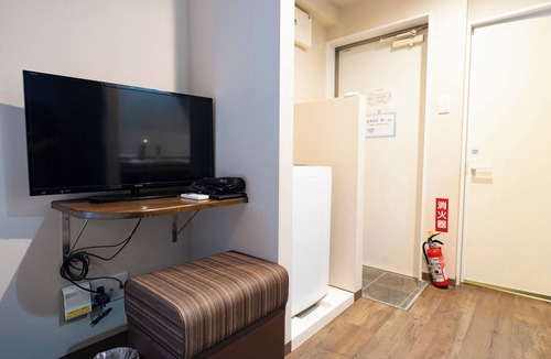Maejima Apartment | 9 minutes walk from Miebashi Station Within walk/Naha Okinawa