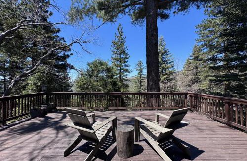 Running Springs House | A-Frame with Carousel Fireplace