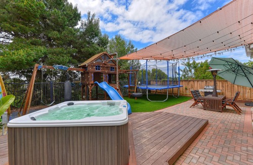 Carmel Valley House | A Kid Friendly Home Perfectly Situated Between Sea World, Legoland and the Beach