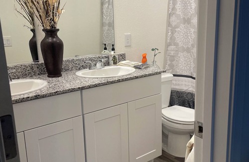 Fort Mohave House | A Quiet Desert Escape: New 3-Bedroom Home in Fort Mohave