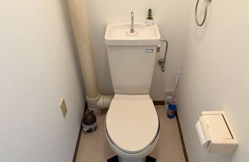 Hakozaki Apartment | A room four guests can stay at FUKUOKA