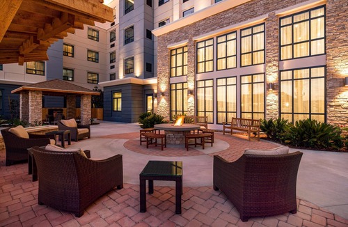 Irvine Business Complex Apartment | Accessible 1BR Suite w/Kitchen | Free Breakfast!