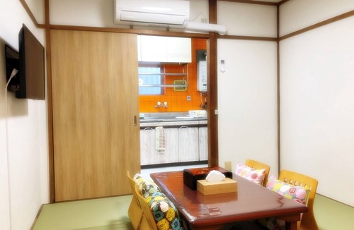 Konohana House | Accommodates 8 people 2story 55 renovated build - Nishikujo stay5/Osaka Ōsaka